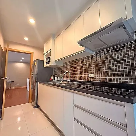 Icon Narindra Suites Hotel Sukhumvit Bangkok Thailand